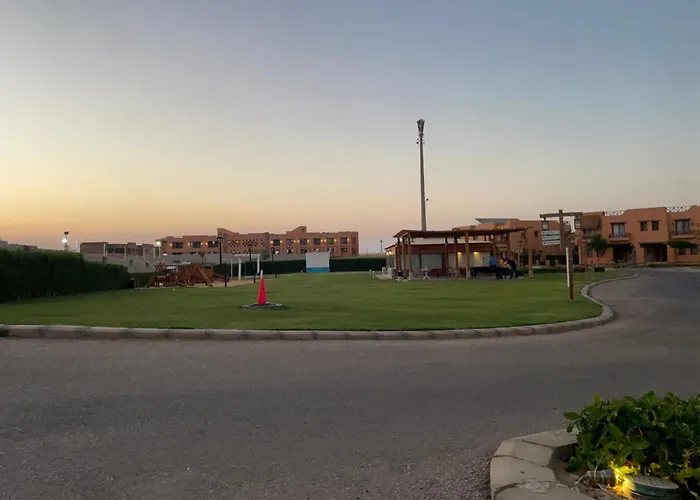 36 Mountain View Sokhna 1 Families Only 36ماونتن فيو السخنه فاخره للعائلات فقط *